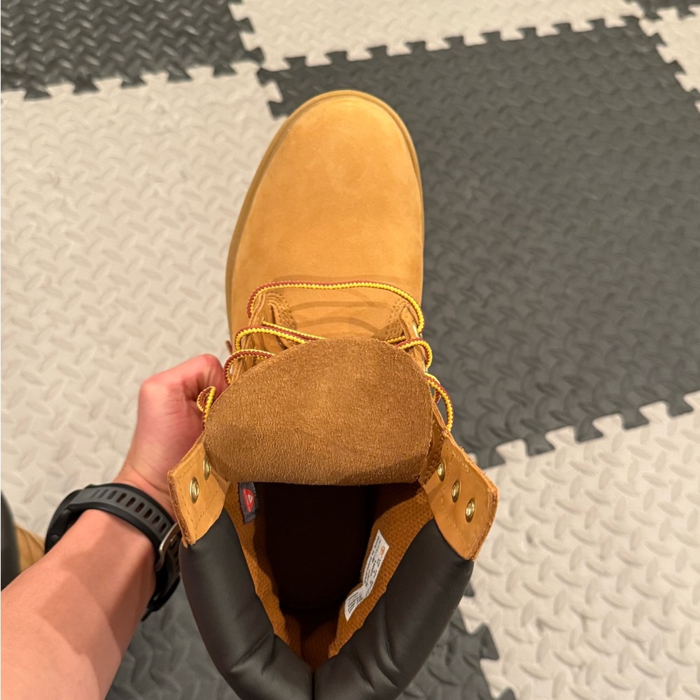 Timberland Boots - Picture 6 of 8